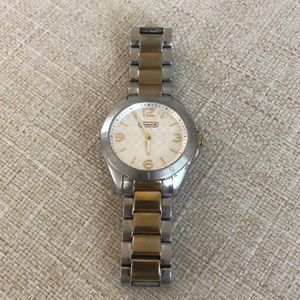 Women’s coach watch